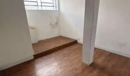 Galpão para Locação em Mogi das Cruzes, Vila Vitória, 2 banheiros, 4 vagas