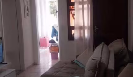 Casa para Locação em Mogi das Cruzes, Mogi Moderno, 2 dormitórios, 1 banheiro, 2 vagas