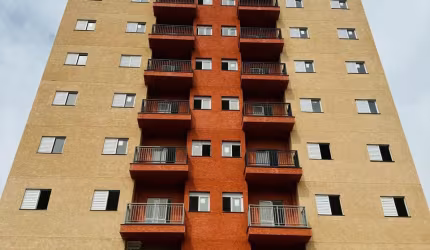 Apartamento 2 Dormitórios com sacada e vaga 45mts