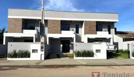 Sobrado Geminado em Ubatuba  -  São Francisco do Sul Litoral Santa Catarina
