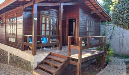 Casa em Santa Quiteria  -  Curitiba