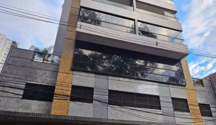 Apartamento em Centro  -  Curitiba