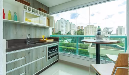 Apartamento para Venda em São Paulo, Morumbi, 2 dormitórios, 2 suítes, 3 banheiros, 1 vaga