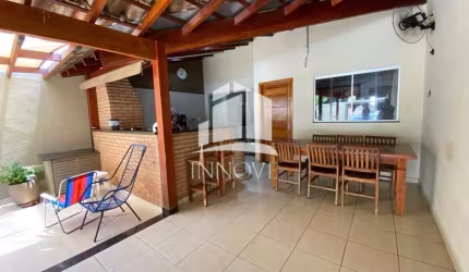Casa com 2 quartos à venda no Água Branca II, Araçatuba  por R$ 240.000