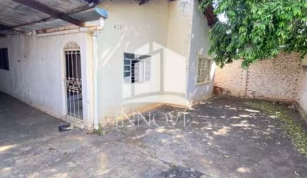 Casa com 2 quartos à venda no Saudade, Araçatuba  por R$ 280.000