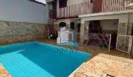 CASA À VENDA