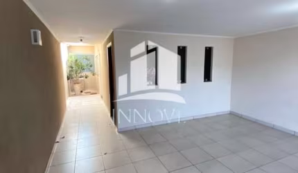Casa com 3 quartos para alugar na Vila Bandeirantes, Araçatuba , 151 m2 por R$ 3.000