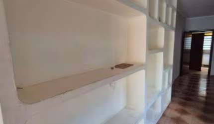 Casa com 3 quartos para alugar no Planalto, Araçatuba  por R$ 1.600