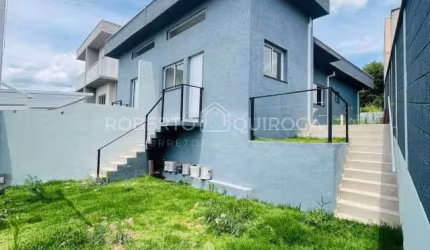 Casa com 2 quartos à venda na Rua Atibaia, Vila Santa Helena, Atibaia por R$ 350.000