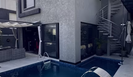 Casa Espetacular Porteira Fechada em Condomínio Alto Padrão no Abranche