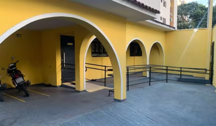 Casa comercial para alugar na Romeu Strazzi, 1571, Jardim Walkíria, São José do Rio Preto por R$ 8.500