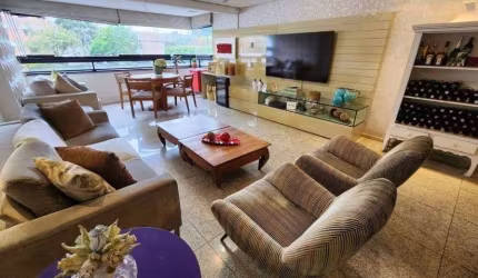 Imóvel para venda possui 160 metros quadrados com 4 quartos em Rosarinho - Recife - PE