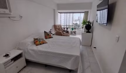 Lindo apartamento de 4 quartos totalmente reformado.