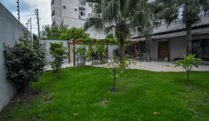 CASA  COM 3 DORMITÓRIOS A VENDA  VILA REAL - BALNEÁRIO CAMBORIÚ