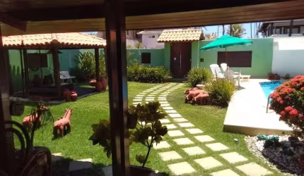 Casa Nascente para venda com 5 quartos - Vilas do Atlântico