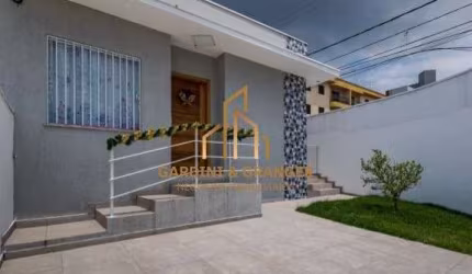 CASA TÉRREA TOTALMENTE MOBILIADA NA VILA OLIVEIRA EM MOGI DAS CRUZES