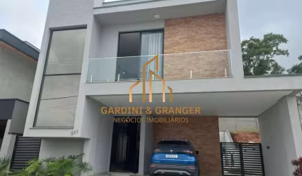 Bella Citta  - Fazenda Rodeio - Sobrado com 3 dormitórios à venda, 212 m² - Fazenda Rodeio - Mogi das Cruzes/SP