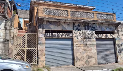 Casa tipo para venda com 4 quartos, 150m²