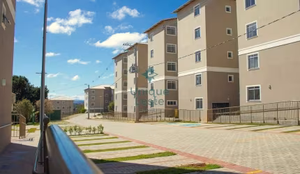 Apartamento  com Àrea Privativa   Santa Luzia