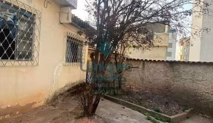 Casa à venda 2 Quartos, 1 Vaga, 360M², União, Belo Horizonte - MG
