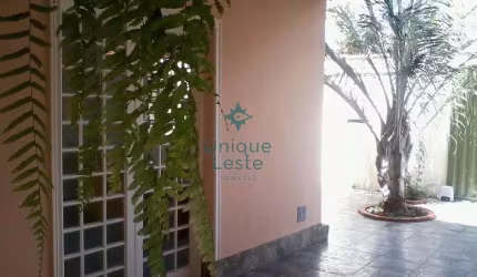 Casa à venda 3 Quartos, 2 Vagas, 200M², Jardim Vitória, Belo Horizonte - MG