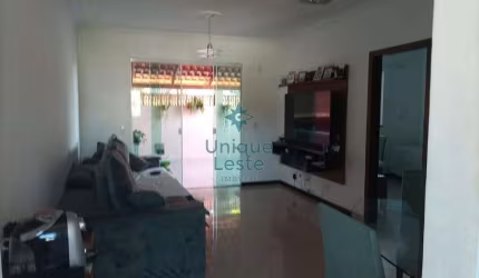 Casa à venda 4 Quartos, 1 Suite, 3 Vagas, 360M², Letícia, Belo Horizonte - MG