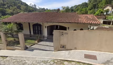 Blumenau Casa à venda no Valparaiso