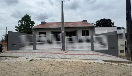 Casa geminada Nova à Venda em Penha/SC