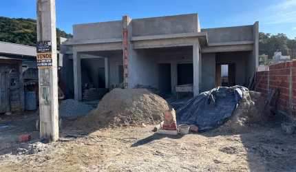 CASA GEMINADA POR R$400 MIL EM PENHA SC