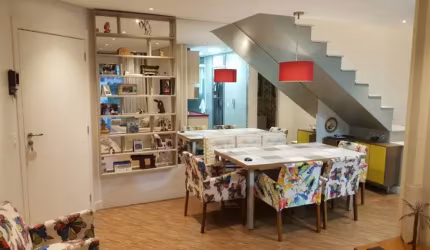 CASA TH COM 3 DORMITORIOS 1 SUITE TERRARA