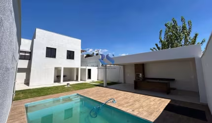 Casa de três quartos no Bairro São João Batista em Belo Horizonte/MG