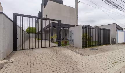 Sobrado com 3 dormitórios à venda, ático e terraço exclusivo - Uberaba