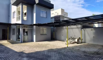 EXCELENTE APARTAMENTO LOCALIZADO QUADRA MAR NO BALNEÁRIO RAINHA