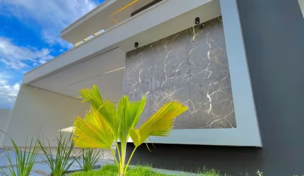 LINDA CASA COM 3 SUÍTES NO CONDOMÍNIO REAL PARK