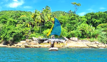 CASA À BEIRA-MAR EM ILHABELA