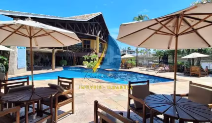 FLAT EM CONDOMÍNIO - FRENTE A PRAIA - ILHABELA