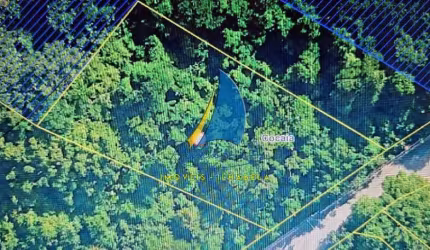 TERRENO EM EXCELENTE LOCALIZAÇÃO - REGIÃO CENTRAL DE ILHABELA.