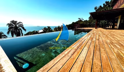 CASA COM VISTA PARA O MAR - EM CONDOMÍNIO - REGIÃO NORTE