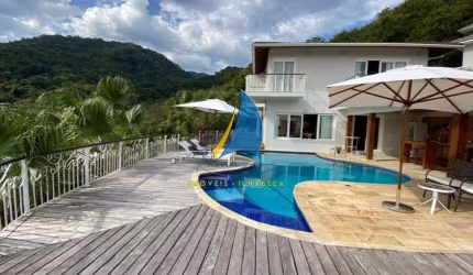 ALTO PADRÃO - REGIÃO CENTRAL DE ILHABELA