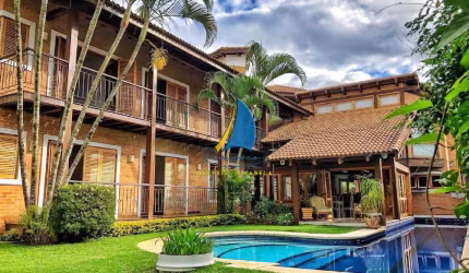 CASA COM VISTA PARA O MAR - ILHABELA - ESCRITURA DEFINITIVA