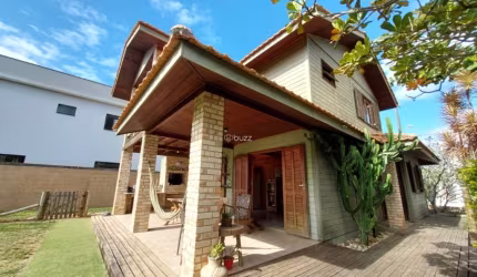 Casa financiável, terreno com 460 m² a 300 metros da praia