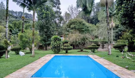Chácara / sítio com 2 quartos à venda no Centro, Juquitiba  por R$ 780.000