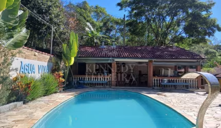 Chácara / sítio com 2 quartos à venda no Centro, Juquitiba  por R$ 550.000
