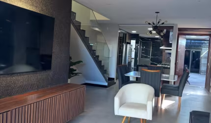 Casa,3Q,suites, Porteira Fechada , em Morada de Laranjeiras,  Serra,ES.