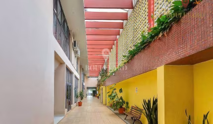 Sala Comercial no Edifício Marajoara,  à venda, 74 m² por R$ 250.000 - Cristo Rei - Curitiba/PR