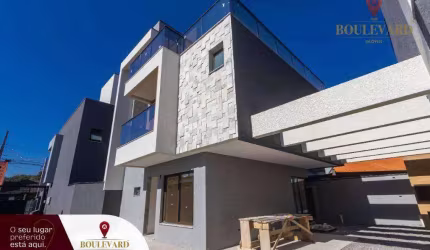 Sobrado novo em condomínio fechado com 3 suítes à venda, 208 m² por R$ 1.350.000 - Jardim das Américas - Curitiba/PR