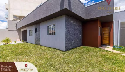 Casa térrea de esquina com quintal e 2 dormitórios à venda, 75 m² por R$ 495.000 - Jardim Cláudia - Pinhais/PR
