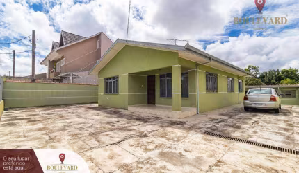 Casa térrea com edícula e 4 dormitórios à venda, 222 m² por R$ 1.200.000 - Boqueirão - Curitiba/PR