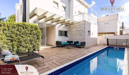 Casa no Jardim América com 4 dormitórios à venda, 343 m² por R$ 3.600.000 - Uberaba - Curitiba/PR