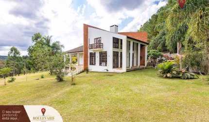 Chácara em meio a cidade com 3 dormitório à venda, 10000 m² por R$ 6.000.000 - Campo Comprido - Curitiba/PR